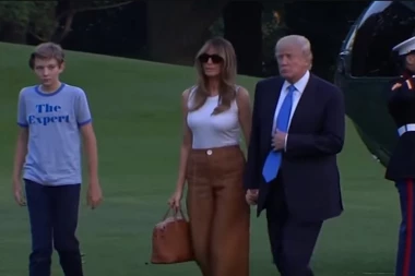 Čime će da se bavi sin Trampa i Melanije? Sva je prilika da će krenuti MAJČINIM STOPAMA