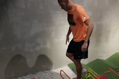 IGRAČ ČUKARIČKOG SE USPEŠNO OPORAVLJA: Mudrinski se oslanja na povređenu nogu