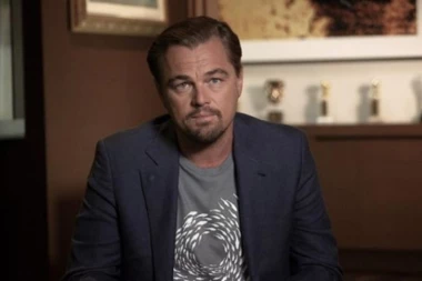 Slavni glumac ŠETA NOVU RIBU!