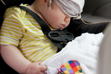 Strašna tragedija kod Jagodine: Auto sleteo s puta, stradala beba koja nije bila vezana!