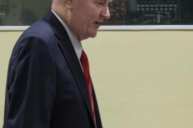 (VIDEO) MLADIĆ OSUĐEN NA DOŽIVOTNU KAZNU ZATVORA