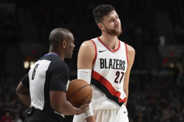 (FOTO) Bosanski košarkaš vređao generala Mladića: ČEKA TE GROB I SUĐENJE KAKVO ZASLUŽUJEŠ!