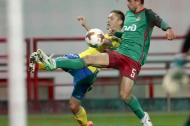 (VIDEO) Trujić pogodio protiv lidera, ali je Farfan je bio prejak