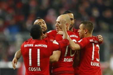 Roben se premišlja, Brazilci žele da mu ožive karijeru