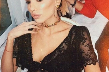 (VIDEO) Manekenka skratila kosu do glave i zapalila Instagram!