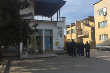NEVIĐENA PREVARA! Bivša radnica pošte ljubavniku dala ključ sefa, uhvaćeni čim su počeli da troše ukradene MILIONE po Požarevcu