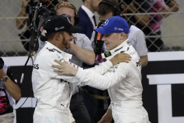 SILVERSTON: Mercedes ponovo zauzeo prvi startni red, treći u nedelju startuje DEBITANT