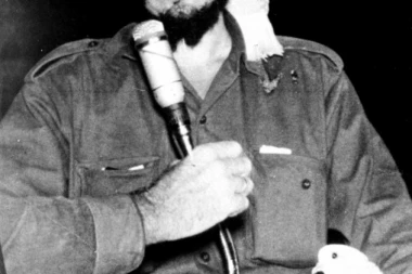 KUBA NE ZABORAVLJA: Godišnjica smrti komadanta Kastra