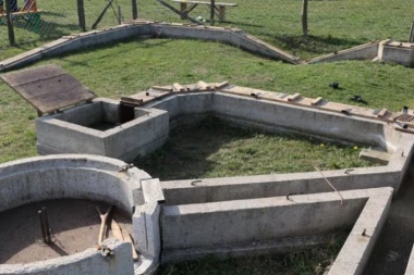 BRAVO ZA MUP: Sprečeno MONSTRUOZNO takmičenje PASA u HVATANJU LISICA!