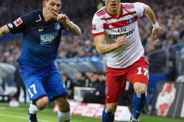 BUNDESLIGA Kostić tragičar - promašio penal