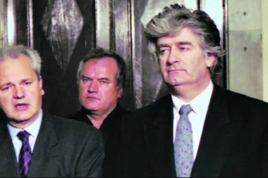 RAZGOVOR MLADIĆA I MILOŠEVIĆA IZ 1996. GODINE: Ratko ne dam te Hagu!