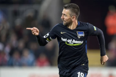 DOBRE VESTI ZA ZVEZDU: Novi poraz Kelna u Bundesligi