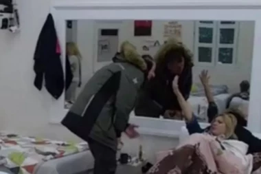 Miljan hteo da obrije Jelenu Golubović!