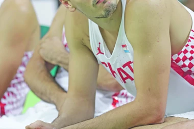 SKANDAL U HRVATSKOJ: Reprezentativci se OPIJALI NA OKUPLJANJU!