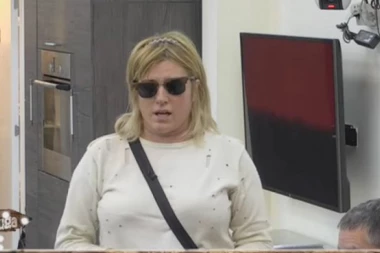 ZBOG NJE JE Jelena Golubović plakala!