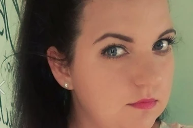 BIVŠU UČESNICU FARME BUTALNO PRETUKAO DEČKO!