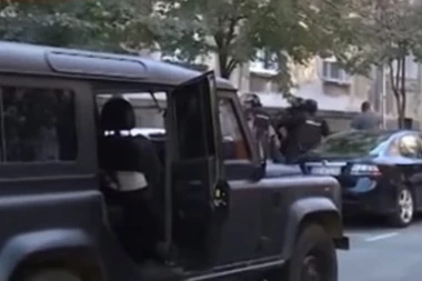 Zakazano ponovljeno suđenje ŽANDARMIMA koju su PREBILI Andreja Vučića i Predraga Malog!