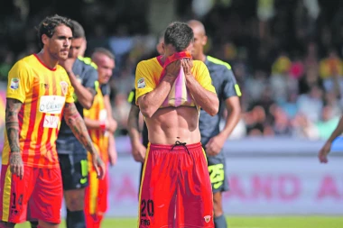 Ruše sve negativne rekorde: UKLETI BENEVENTO NAJGORI TIM U ISTORIJI LIGA PETICE!