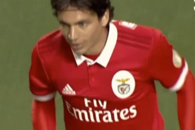 Krovinović ušao u istoriju Benfike!