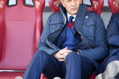 Predsednik Sportinga sramno optužio Mihajlovića: BIO JE OVDE DEVET DANA, A NAPRAVIO TOLIKO GREŠAKA!