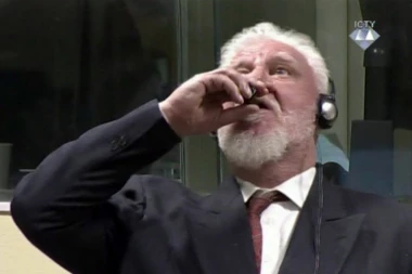 "HRVATSKA SLAVI RATNOG ZLOČINCA, NIJE JOJ MESTO U EU"