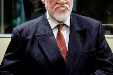 Oglasio se Praljkov advokat o skandalzonom slučaju samoubistva na sred sudnice u Hagu!