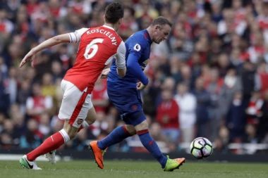 Arsenal ostaje bez Košćelnog