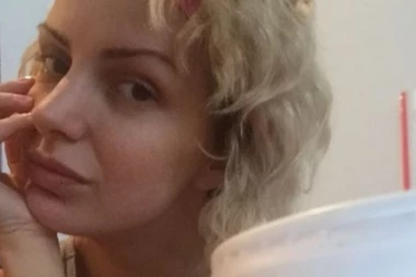 Pevačica se posle duge pauze vraća na scenu!