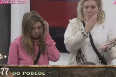 (VIDEO) JELENA ISPROZIVALA KIJU!