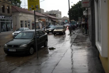 (FOTO) KIŠA NAPRAVILA HAOS NA JUGU SRBIJE