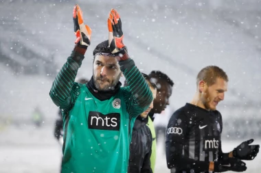 (VIDEO) Doskorašnji zvezdaš pecka Stojketa: NE SME DA KAŽE ZA KOGA NAVIJA!