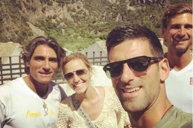 PLAKAO SAM U IMAZOVOM NARUČJU: Đoković OTKRIO  sve o saradnji sa ŠPANSKIM GURUOM!