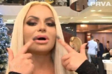 Džiža od sad sluša tatu Bosanca: Izvadila silikone!