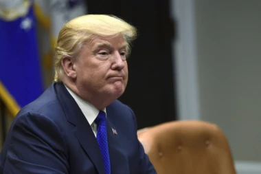 POBEGAO ČOVEK: Trampov advokat podneo ostavku!