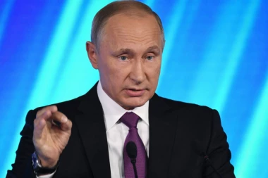 OVAKO PUTIN KAŽNJAVA: Neobuzdane članice Pusi Rajot uhapšene čim su izašle iz zatvora