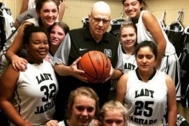 (VIDEO) PREKINULE CRNI NIZ: Pobedile posle 312 poraza!