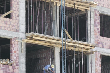 NOVA NESREĆA NA GRADILIŠTU: Radnik pao sa skele, ostao na mestu mrtav