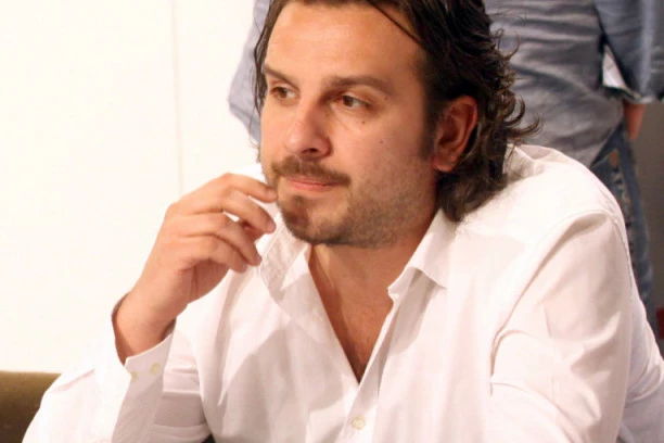 SUTRA OTKRIVANJE MURALA posvećenog Marinku Madžgalju!