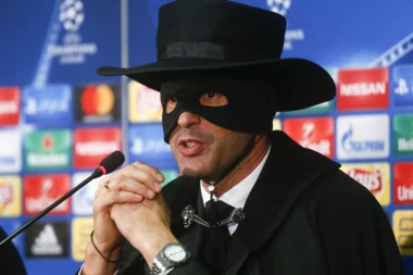 (VIDEO) HIT: Izborio osminu finala LŠ, pa se onda pred novimarima pojavio kao Zoro!