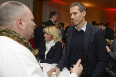 (VIDEO) Dan kada je Kecman postao bolji od Bonda...Džejms Bonda