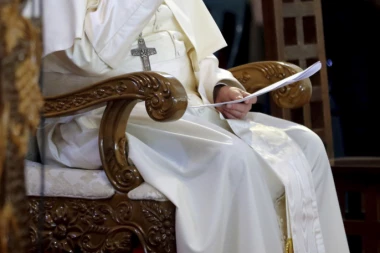 Hrvati u bunilu: Papa je levičar i četnik!