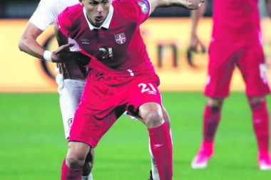 MATIĆ prodaje omiljeni auto jer mu POGORŠAVA ZDRAVSTVENO STANJE!