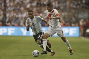 FIFA SUSPENDOVALA PERUANCA: Gerero zbog kokaina propušta Mundijal!