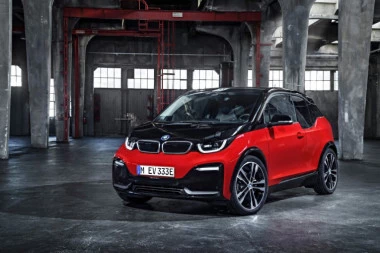 BMW povlači 26.700 "plug-in" hibrida