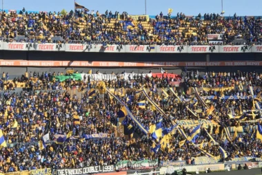 (VIDEO) TRENING PRED 35.000 NAVIJAČA: Ovako Meksikanci vole svoj klub