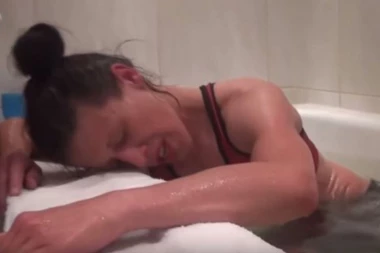 POJAVIO SE ZABRANJENI SNIMAK: Žena borac UFC-a skoro umrla skidajući kilograme