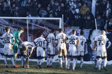 "Grobari" kipte od besa, ŽELE DA VIDE SUMI LEĐA NAKON SVAĐE SA SAIGRAČIMA!