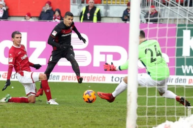 (VIDEO) Keln dodirnuo dno, FRAJBURG NAPRAVIO PREOKRET SEZONE!