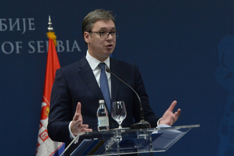 Vučić otkazao sve predizborne skupove SNS do 1. aprila!