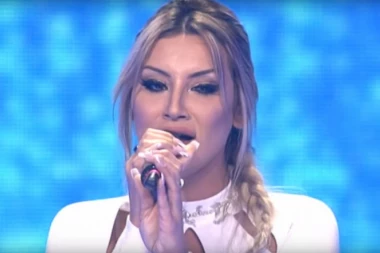 DVOJNICA RADE MANOJLOVIĆ zapalila Zvezde Granda!